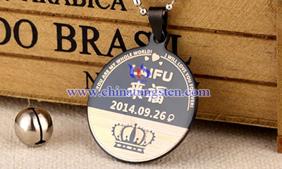 round tungsten dog nameplate image